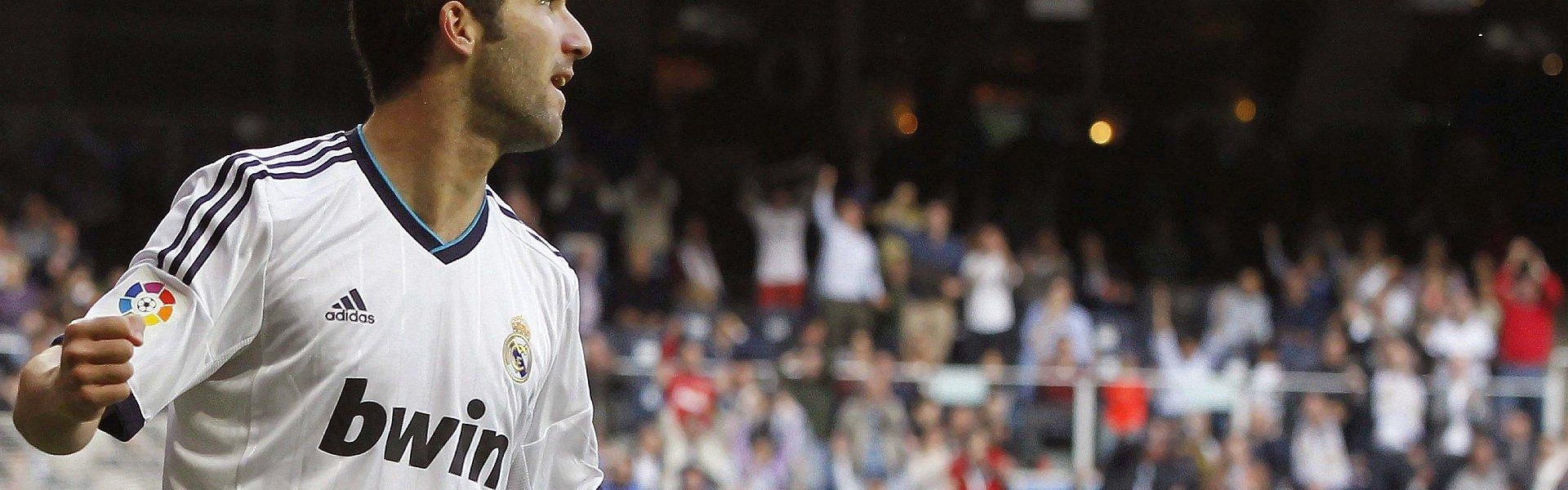 风云直播-法甲外援表现分析:个体贡献与团队协作的双重视角评估